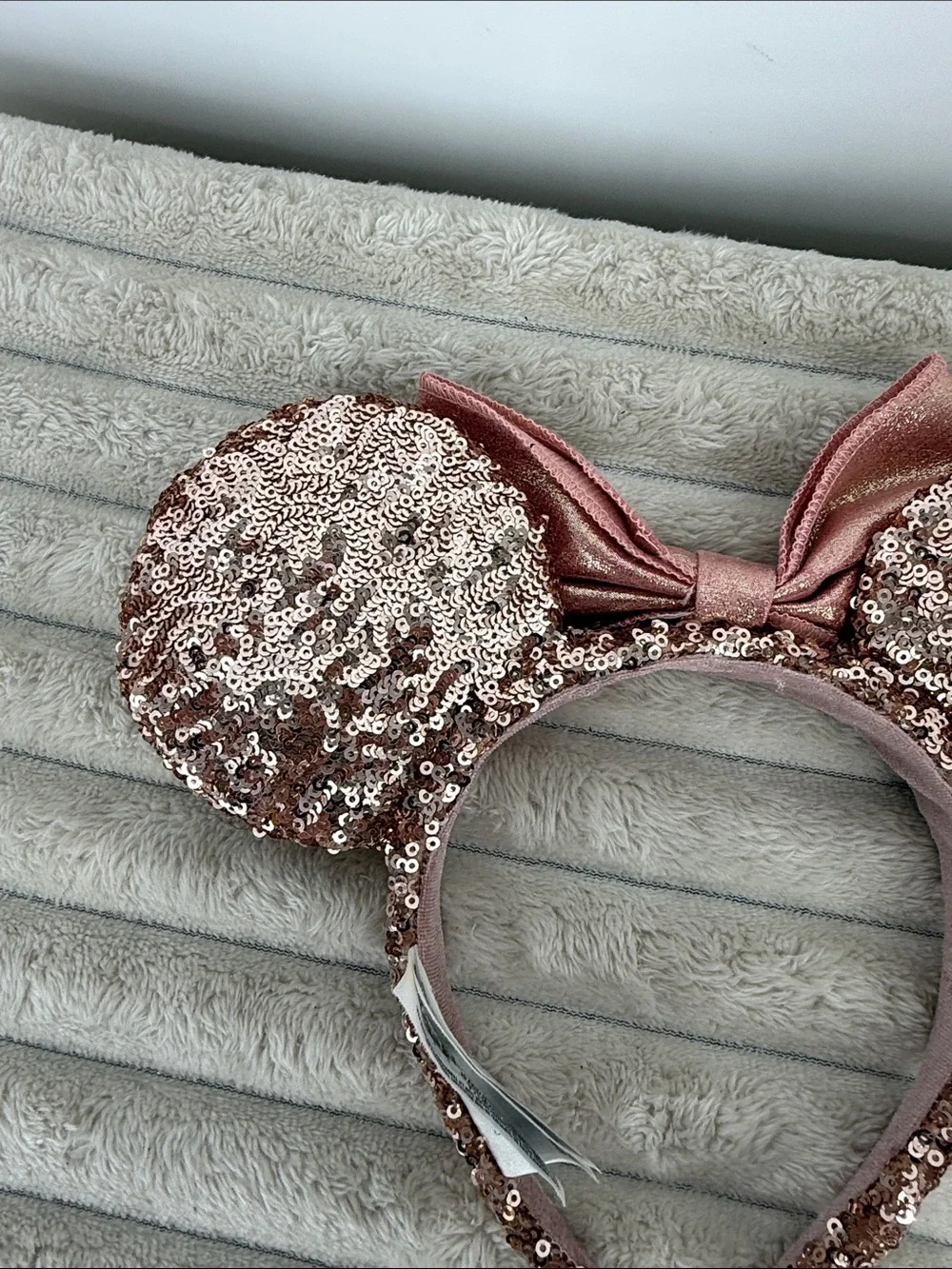 Disney Parks Rose Gold Sequin Minnie Ears Headband